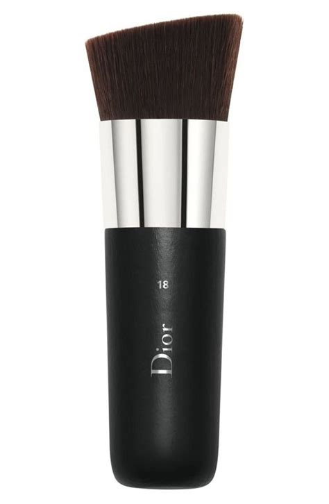 dior airflash makeup brush